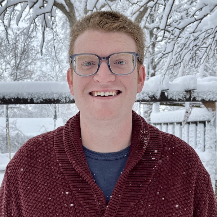 Headshot of Dylan Loring